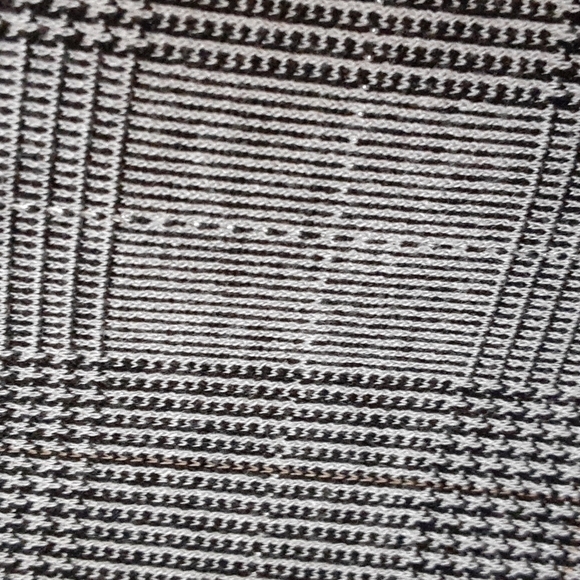 𝅺JEAN-PIERRE Klifa PARIS. Size small, black/white plaid with silver thread. - Picture 3 of 6